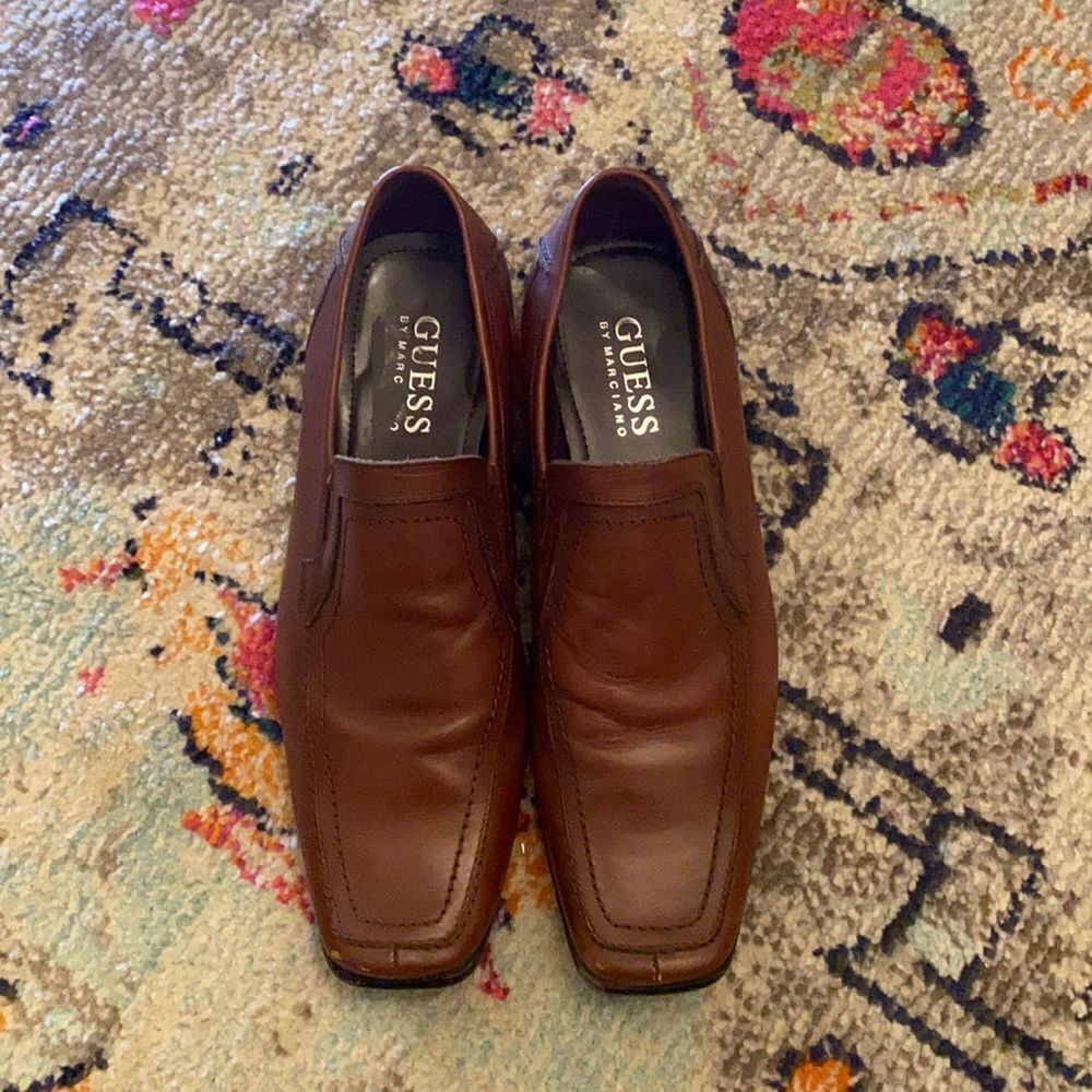 Guess dress shoes